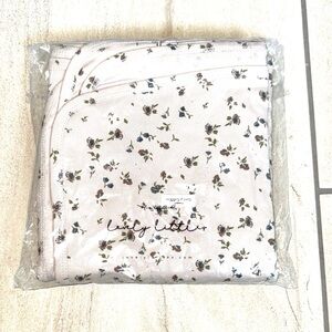 Lovely little beige Floral Baby Blanket